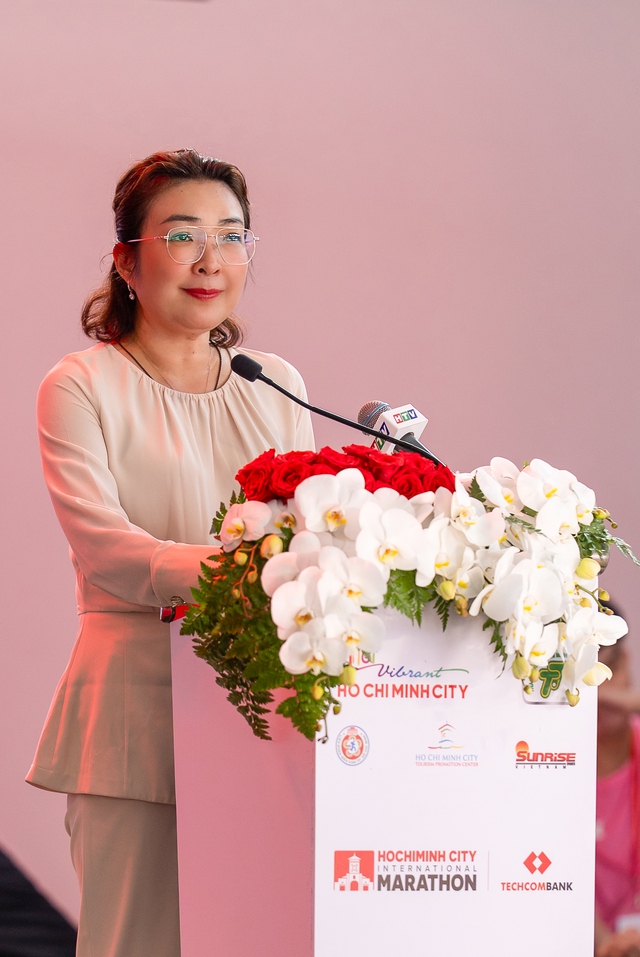Khai mạc giải Marathon Quốc tế TP. Hồ Chí Minh Techcombank mùa thứ 8  - Ảnh 3.