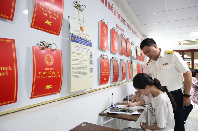 Phạt tới 70 triệu đồng việc lập hóa đơn không đúng thời điểm khi bán hàng - Ảnh 1.