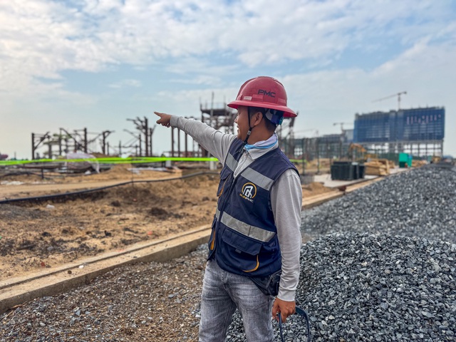 Tiến độ gây sốc tại đại đô thị lớn nhất của Sun Group ở Vũng Tàu: hơn 4.000 nhân sự làm 24/24, công viên nước lớn nhất miền Nam sắp mở, giá nhà phố vượt 200 triệu/m - Ảnh 5.