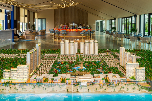 Tiến độ gây sốc tại đại đô thị lớn nhất của Sun Group ở Vũng Tàu: hơn 4.000 nhân sự làm 24/24, công viên nước lớn nhất miền Nam sắp mở, giá nhà phố vượt 200 triệu/m - Ảnh 6.