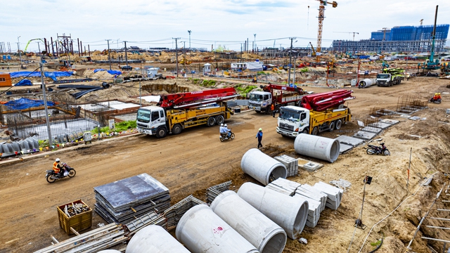 Tiến độ gây sốc tại đại đô thị lớn nhất của Sun Group ở Vũng Tàu: hơn 4.000 nhân sự làm 24/24, công viên nước lớn nhất miền Nam sắp mở, giá nhà phố vượt 200 triệu/m - Ảnh 8.