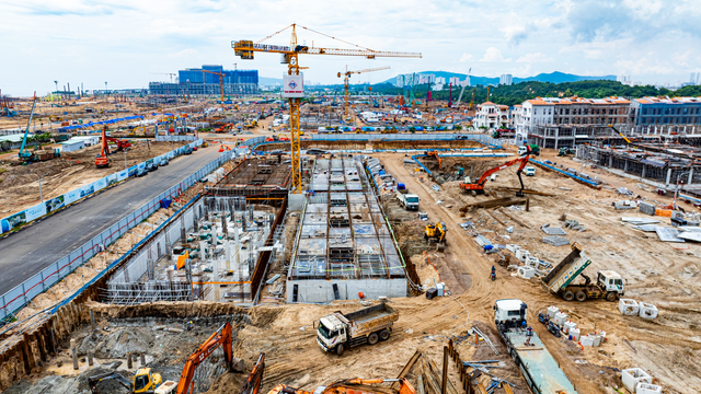 Tiến độ gây sốc tại đại đô thị lớn nhất của Sun Group ở Vũng Tàu: hơn 4.000 nhân sự làm 24/24, công viên nước lớn nhất miền Nam sắp mở, giá nhà phố vượt 200 triệu/m - Ảnh 3.