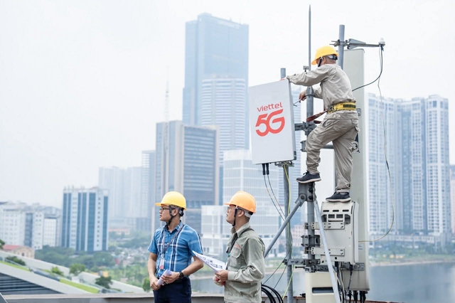 Một nhà mạng cán mốc lắp mới 20.000 trạm 5G trong năm 2025, vượt tiến độ hơn ba tuần - Ảnh 1.