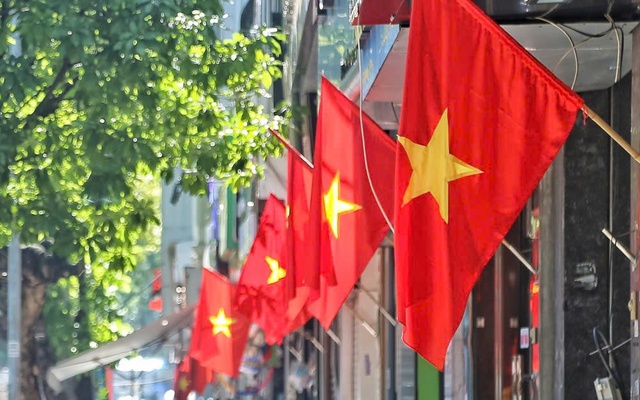 Sau Tết Nguyên đán, người lao động còn bao nhiêu ngày nghỉ lễ trong năm 2025?- Ảnh 1. Sau Tết Nguyên đán, người lao động còn bao nhiêu ngày nghỉ lễ trong năm 2025?- Ảnh 1.
