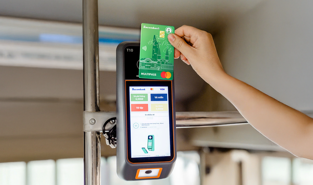 Sacombank đồng hành cùng Sở Giao thông Công chánh TP.HCM triển khai giải pháp thanh toán không tiền mặt cho hệ thống xe buýt công cộng- Ảnh 1. Sacombank đồng hành cùng Sở Giao thông Công chánh TP.HCM triển khai giải pháp thanh toán không tiền mặt cho hệ thống xe buýt công cộng- Ảnh 1.
