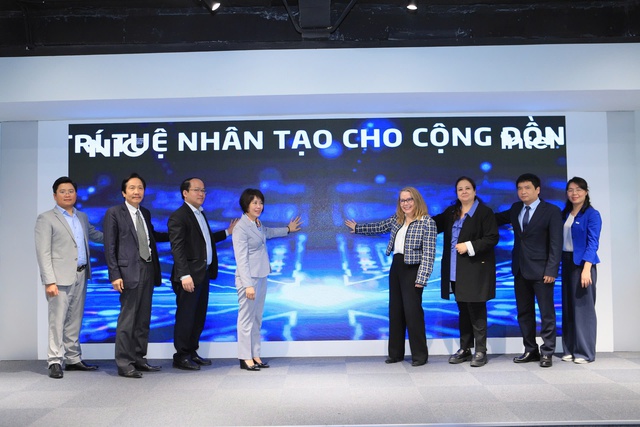 Lễ ra mắt ra mắt Chương trình “Trí tuệ nhân tạo cho cộng đồng” (AI for all) ngày 2/4.