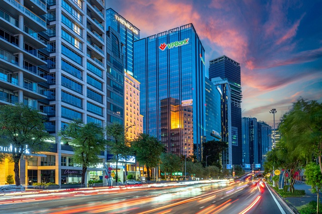 Moody’s giữ nguyên xếp hạng tín nhiệm của VPBank và FE CREDIT, nâng triển vọng của FE CREDIT lên “Ổn định”- Ảnh 1.