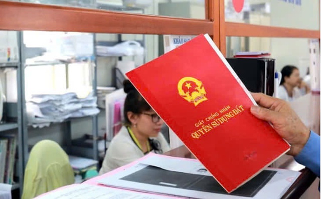 Hoàn tất sáp nhập tỉnh thành, người dân muốn cập nhật thông tin giấy tờ đất đai, căn cước công dân thì làm ở đâu?- Ảnh 1. Hoàn tất sáp nhập tỉnh thành, người dân muốn cập nhật thông tin giấy tờ đất đai, căn cước công dân thì làm ở đâu?- Ảnh 1.