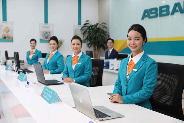 Lợi nhuận của ABBANK quý 1/2025 tăng gấp hơn 2 lần cùng kỳ- Ảnh 1. Lợi nhuận của ABBANK quý 1/2025 tăng gấp hơn 2 lần cùng kỳ- Ảnh 1.