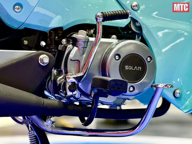 
Tân binh xe số 125cc trình làng: Đẹp như Honda Super Cup, ăn xăng 1,83 lít/100km - giá hấp dẫn- Ảnh 5.