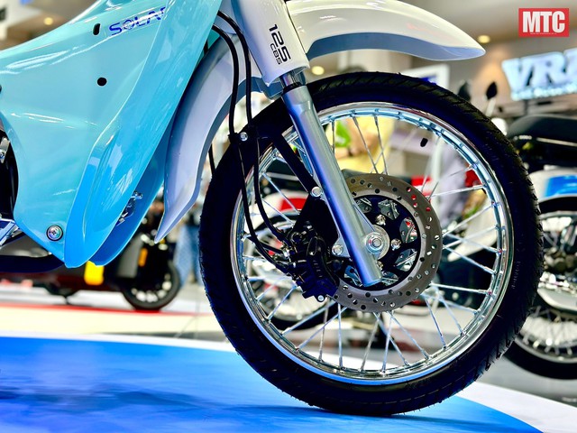 
Tân binh xe số 125cc trình làng: Đẹp như Honda Super Cup, ăn xăng 1,83 lít/100km - giá hấp dẫn- Ảnh 4.