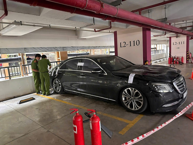 Ca sĩ Duy Mạnh nói về vụ xe 5 tỷ bốc cháy: Tôi kiện để mọi người hiểu rõ và đừng bao giờ tin vào những lời quảng cáo- Ảnh 2. Ca sĩ Duy Mạnh nói về vụ xe 5 tỷ bốc cháy: Tôi kiện để mọi người hiểu rõ và đừng bao giờ tin vào những lời quảng cáo- Ảnh 2.