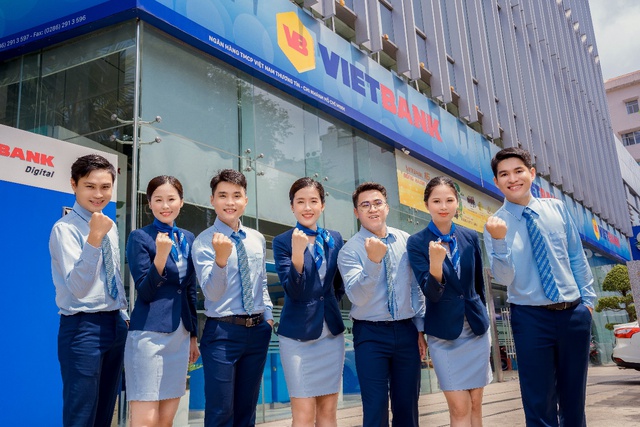 Vietbank tuyển dụng hơn 200 nhân sự kinh doanh trong 2 quý đầu năm 2025- Ảnh 2. Vietbank tuyển dụng hơn 200 nhân sự kinh doanh trong 2 quý đầu năm 2025- Ảnh 2.