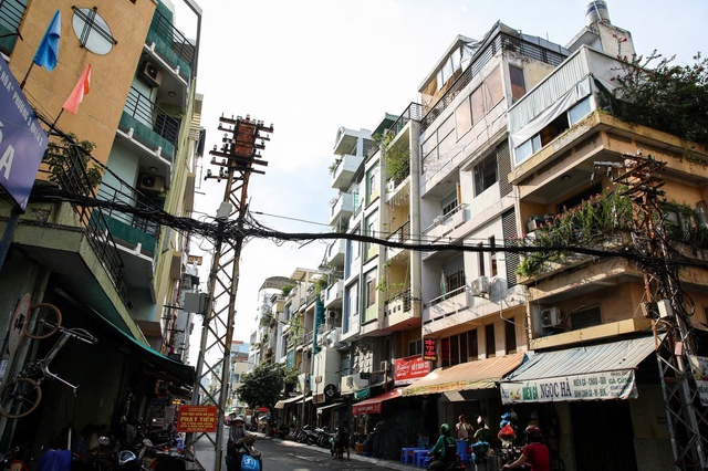 Khu vực duy nhất tại TP.HCM được quy hoạch kiểu ô bàn cờ, mật độ dân số cao gấp 3 lần quận 1, giá đất cao bất ngờ nhờ lý do này- Ảnh 2. Khu vực duy nhất tại TP.HCM được quy hoạch kiểu ô bàn cờ, mật độ dân số cao gấp 3 lần quận 1, giá đất cao bất ngờ nhờ lý do này- Ảnh 2.