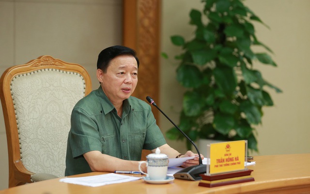 Phó Thủ tướng: Thị trường bất động sản 'lúc thì đóng băng, lúc lại sốt nóng bất thường' gây biến động lớn về giá cả và ảnh hưởng tới tín dụng, tài chính- Ảnh 1. Phó Thủ tướng: Thị trường bất động sản 'lúc thì đóng băng, lúc lại sốt nóng bất thường' gây biến động lớn về giá cả và ảnh hưởng tới tín dụng, tài chính- Ảnh 1.