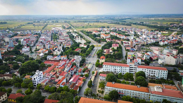 Giá đất tại tỉnh có sân bay quốc tế 30.000 tỷ, loạt ông lớn Vingroup, T&T, Sun Group đổ về neo ở mức cao: Nhà đầu tư lãi cả tỷ đồng chỉ sau 2-3 tháng nhưng vẫn chưa muốn chốt lời- Ảnh 2. Giá đất tại tỉnh có sân bay quốc tế 30.000 tỷ, loạt ông lớn Vingroup, T&T, Sun Group đổ về neo ở mức cao: Nhà đầu tư lãi cả tỷ đồng chỉ sau 2-3 tháng nhưng vẫn chưa muốn chốt lời- Ảnh 2.