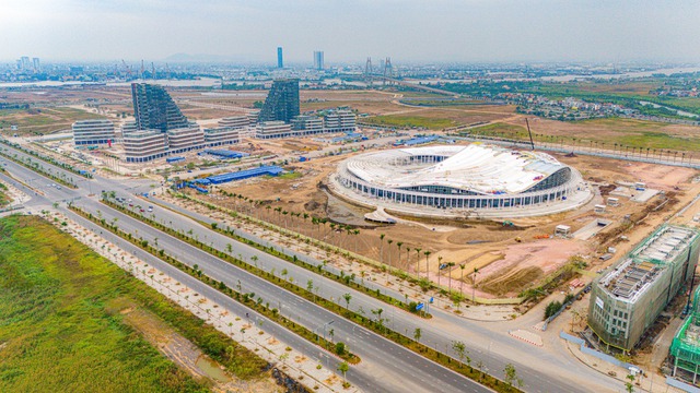 Nhờ yếu tố này, đất nền tại nơi tỷ phú Phạm Nhật Vượng xây "đảo tỷ phú" 2,4 tỷ USD đang là điểm "nóng" - Ảnh 1. Nhờ yếu tố này, đất nền tại nơi tỷ phú Phạm Nhật Vượng xây "đảo tỷ phú" 2,4 tỷ USD đang là điểm "nóng" - Ảnh 1.