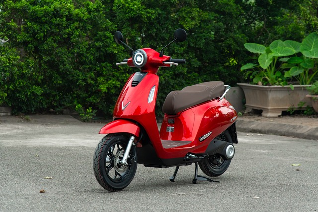 Thị trường xe máy cho học sinh, sinh viên: VinFast tăng tốc, Honda dè dặt 'tham chiến'- Ảnh 1. Thị trường xe máy cho học sinh, sinh viên: VinFast tăng tốc, Honda dè dặt 'tham chiến'- Ảnh 1.