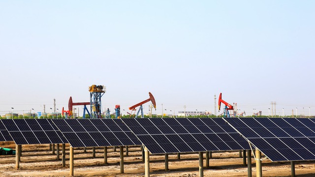 'Petrostates' xưa rồi - một quốc gia sắp cho Mỹ, EU 'hít khói' để trở thành 'electrostates' đầu tiên trên toàn cầu- Ảnh 1.