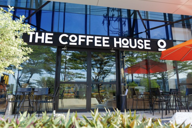 The Coffee House chính thức lên tiếng về việc bịt ổ điện- Ảnh 1.