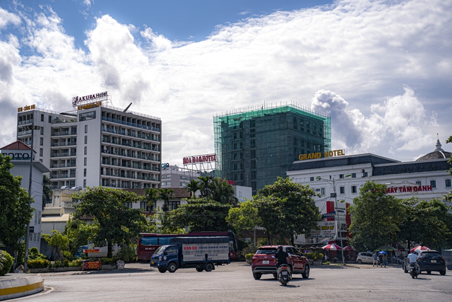 Bẫy lừa đảo bất động sản ngày càng tinh vi: Người mua nhất định cần phải biết những điều này để không mất tiền tỷ- Ảnh 2. Bẫy lừa đảo bất động sản ngày càng tinh vi: Người mua nhất định cần phải biết những điều này để không mất tiền tỷ- Ảnh 2.