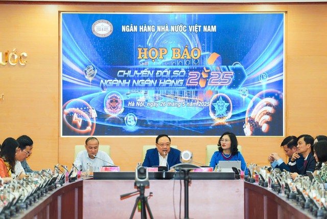 5 ngân hàng triển khai cảnh báo giao dịch lừa đảo, gian lận- Ảnh 1. 5 ngân hàng triển khai cảnh báo giao dịch lừa đảo, gian lận- Ảnh 1.