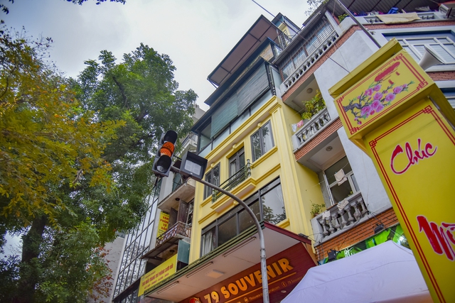 Nhà đất Hà Nội tăng giá như "lên đồng" nhưng giá cho thuê chỉ nhích nhẹ, chủ nhà thẳn thắng tiết lộ lý do thật sự- Ảnh 2. Nhà đất Hà Nội tăng giá như "lên đồng" nhưng giá cho thuê chỉ nhích nhẹ, chủ nhà thẳn thắng tiết lộ lý do thật sự- Ảnh 2.