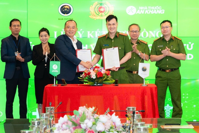 Ứng dụng nhà thuốc An Khang đã tích hợp vào VNeID - Ảnh 2. Ứng dụng nhà thuốc An Khang đã tích hợp vào VNeID - Ảnh 2.