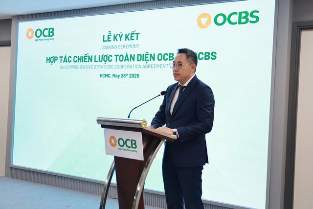 OCB ký kết hợp tác chiến lược toàn diện cùng Công ty chứng khoán OCBS- Ảnh 3. OCB ký kết hợp tác chiến lược toàn diện cùng Công ty chứng khoán OCBS- Ảnh 3.