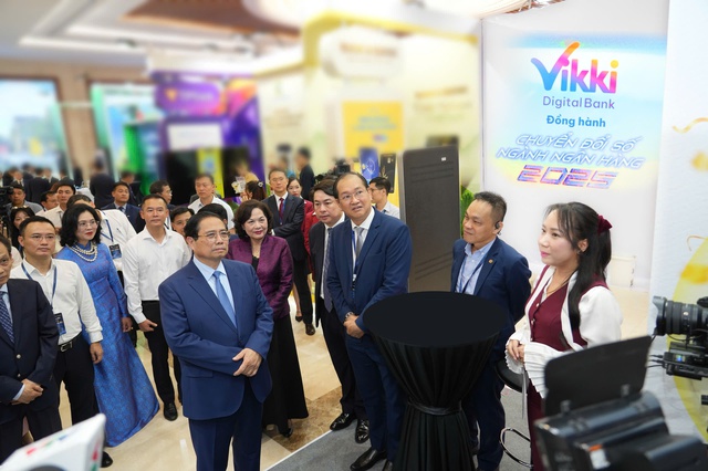 Chuyển đổi số ngân hàng: Thủ tướng yêu cầu “5 tăng tốc, bứt phá”- Ảnh 3. Chuyển đổi số ngân hàng: Thủ tướng yêu cầu “5 tăng tốc, bứt phá”- Ảnh 3.