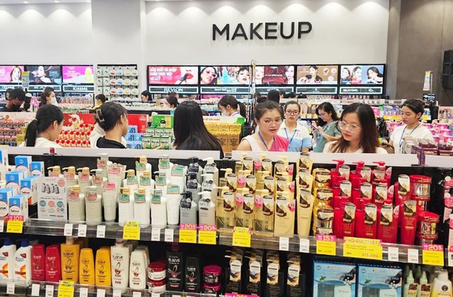 Bộ Y tế thu hồi 294 phiếu công bố mỹ phẩm, nhiều thương hiệu quen mặt như Oxy, Pantene, Biore, Anessa, Muji, Chacott, SK-II...- Ảnh 1.