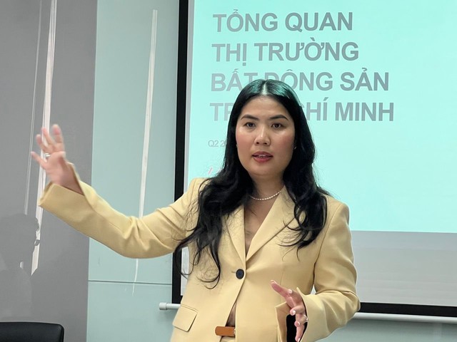 Liên tục xúc tiến đầu tư hạ tầng quy mô lớn, chuyên gia dự báo bất ngờ về thị trường BĐS khu Tây Tp.HCM - Ảnh 5. Liên tục xúc tiến đầu tư hạ tầng quy mô lớn, chuyên gia dự báo bất ngờ về thị trường BĐS khu Tây Tp.HCM - Ảnh 5.