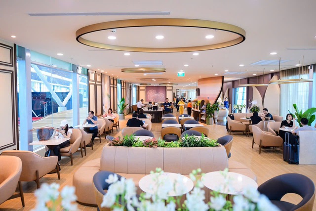 Truy cập dịch vụ sân bay với một chạm One Touch - All Acces- Ảnh 1. Truy cập dịch vụ sân bay với một chạm One Touch - All Acces- Ảnh 1.