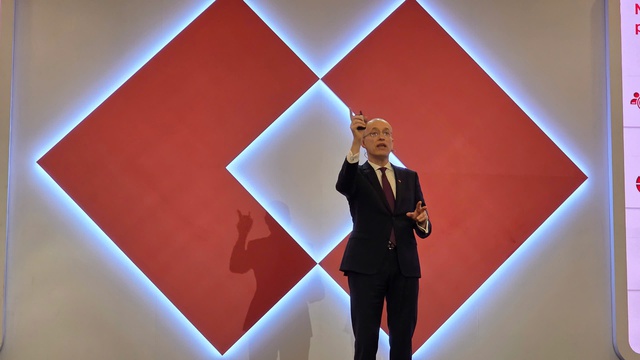 CEO Techcombank nói về cơ sở đề ra mục tiêu vốn hoá 20 tỷ USD vào cuối năm 2025- Ảnh 1. CEO Techcombank nói về cơ sở đề ra mục tiêu vốn hoá 20 tỷ USD vào cuối năm 2025- Ảnh 1.