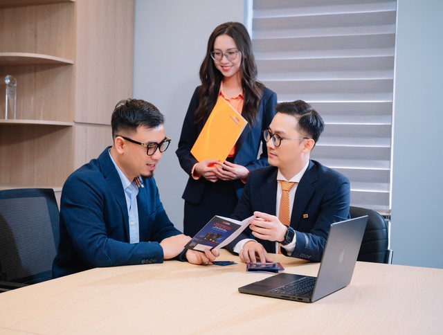SHB ra mắt thẻ tín dụng doanh nghiệp: Trợ thủ tài chính linh hoạt cho doanh nghiệp bứt phá- Ảnh 2. SHB ra mắt thẻ tín dụng doanh nghiệp: Trợ thủ tài chính linh hoạt cho doanh nghiệp bứt phá- Ảnh 2.