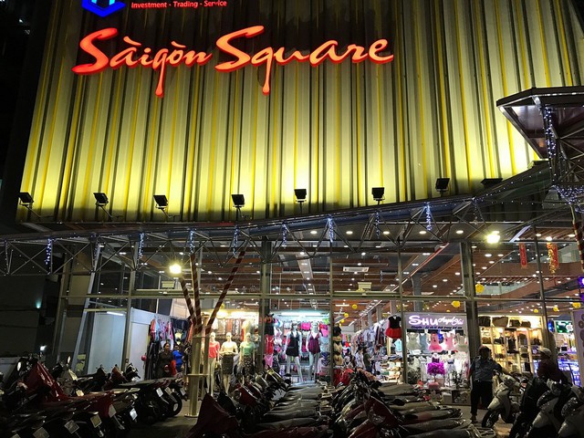 Lãnh đạo Quản lý thị trường nói về Saigon Square: Nếu kinh doanh đàng hoàng thì sao phải đóng cửa - Ảnh 2.