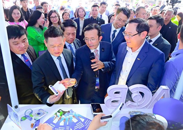 Ngày Không Tiền Mặt 2025: ACB cùng hơn 120.000 khách hàng trải nghiệm hành trình sống số - Ảnh 1.
