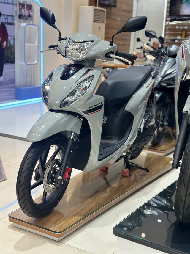 Honda Vision giảm hơn 20 triệu đồng so với thời điểm sốt giá - thấp hiếm có trong lịch sử - Ảnh 4.