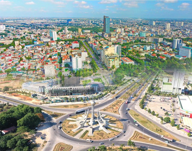 Loạt "ông lớn" Sun Group, Tập đoàn WHA (Thái Lan)... đổ về, tỉnh này hút vốn đầu tư 10.000 tỷ đồng trong vòng 5 tháng - Ảnh 1.