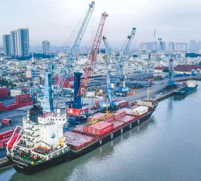 Cảng Sài Gòn muốn thoái bớt vốn tại MSB- Ảnh 1. Cảng Sài Gòn muốn thoái bớt vốn tại MSB- Ảnh 1.