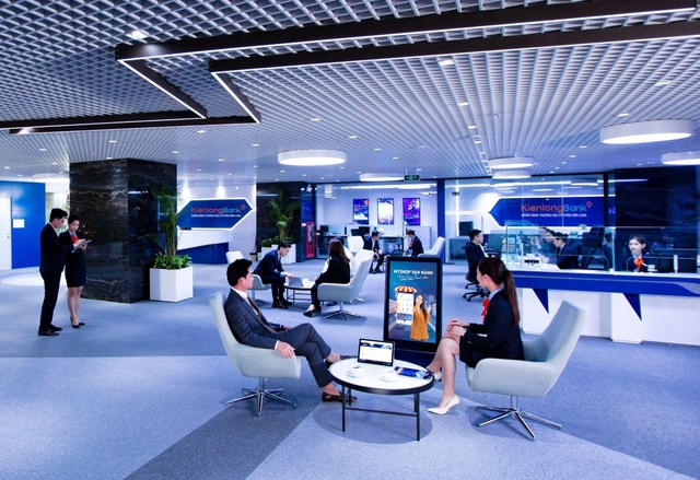 KienlongBank sẽ ĐHCĐ bất thường 2025 trong tháng 7, đề xuất chia cổ tức tỷ lệ tới 60% - Ảnh 1.