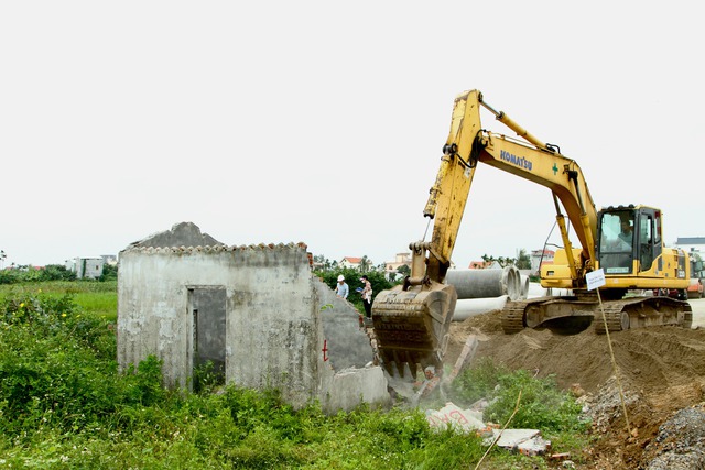 Một quận của Hải Phòng cưỡng chế thu hồi đất để triển khai 2 dự án trọng điểm, trong đó có dự án KĐT hơn 23.000 tỷ đồng của Vinhomes- Ảnh 1. Một quận của Hải Phòng cưỡng chế thu hồi đất để triển khai 2 dự án trọng điểm, trong đó có dự án KĐT hơn 23.000 tỷ đồng của Vinhomes- Ảnh 1.