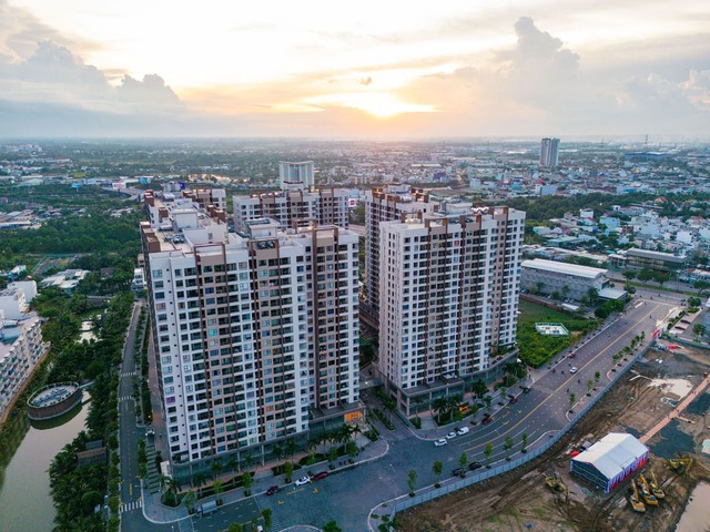Từ ngày 1/7, chính quyền 2 cấp đi vào vận hành, loạt thủ tục hành chính về nhà ở, kinh doanh bất động sản sẽ được sửa đổi, bổ sung, thay thế, bãi bỏ- Ảnh 1. Từ ngày 1/7, chính quyền 2 cấp đi vào vận hành, loạt thủ tục hành chính về nhà ở, kinh doanh bất động sản sẽ được sửa đổi, bổ sung, thay thế, bãi bỏ- Ảnh 1.