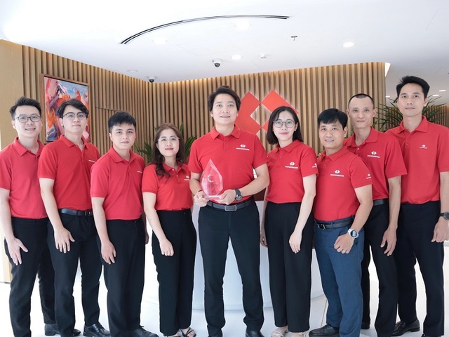 Techcombank là đại diện duy nhất Việt Nam được giải thưởng Celent Model Bank 2025 về quản lý vận hành xuất sắc - Ảnh 1.
