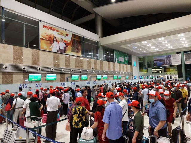 Bất ngờ với lượng khách của các hãng hàng không Việt trong nửa đầu năm 2025- Ảnh 1. Bất ngờ với lượng khách của các hãng hàng không Việt trong nửa đầu năm 2025- Ảnh 1.
