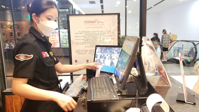Chuyên gia Thuế: Nhiều hộ có doanh thu 1 tỷ nhưng khi sử dụng hóa đơn điện tử, doanh thu thật có thể lên tới 10-15 tỷ là bình thường - Ảnh 2.