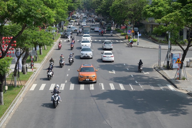 Tin vui cho chủ sở hữu xe ôtô chạy xăng đang tìm mua xe mới - Ảnh 1.