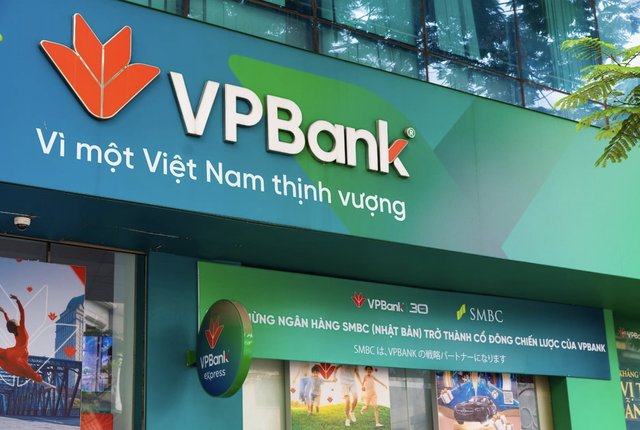 Một nhà băng tung gói vay "lớn chưa từng có" cho hộ kinh doanh: Lãi suất 3,99%, giải ngân tối đa 20 tỷ, xét duyệt hồ sơ trong 3 phút - Ảnh 1.