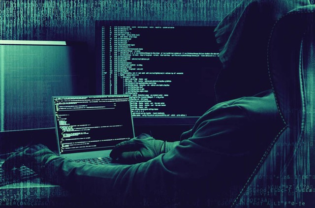 Đại diện Vietcombank kể chuyện chống hacker: Bắt cả bảo vệ, lao công đi học an ninh mạng- Ảnh 2. Đại diện Vietcombank kể chuyện chống hacker: Bắt cả bảo vệ, lao công đi học an ninh mạng- Ảnh 2.