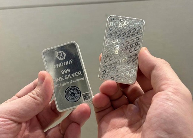 Giá bạc thỏi trong nước bật tăng mạnh gần 4% - Ảnh 1.